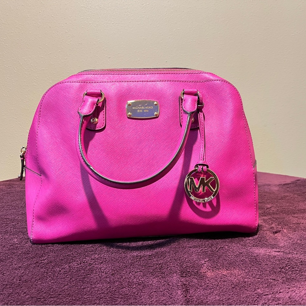 💖 Michael Kors Hot Pink Satchel – Bold & Chic! 💖